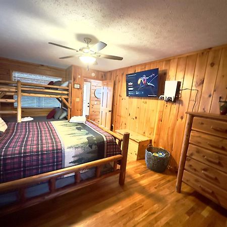 Lazy Bear Den Villa Sevierville Buitenkant foto